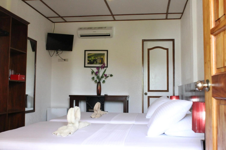 Bohol Sunside Resort