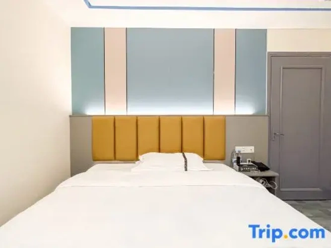 1 Bedroom Suite