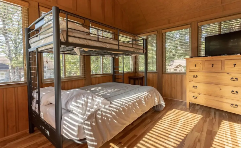 Tin Cup - 1 Br Cabin