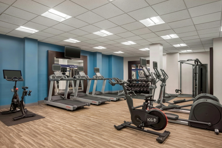 Hampton Inn Long Island - Brookhaven photo 26