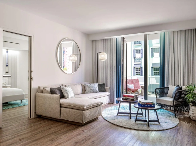 Double Suite