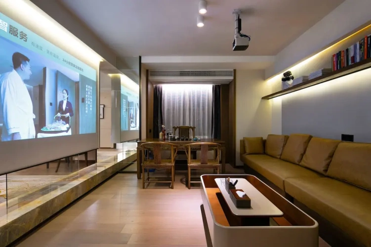 Superior Suite
