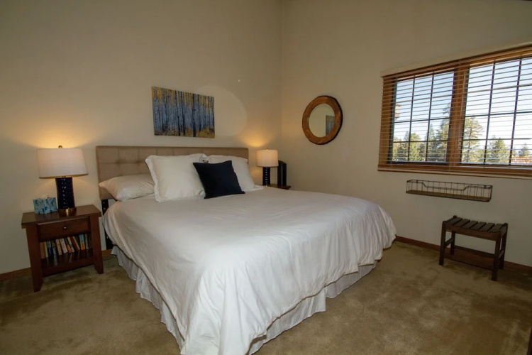 Mountainback #116, Loft,corner 2 Bedroom Condo