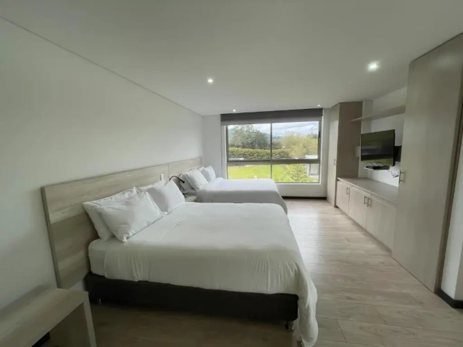 Deluxe Quadruple room