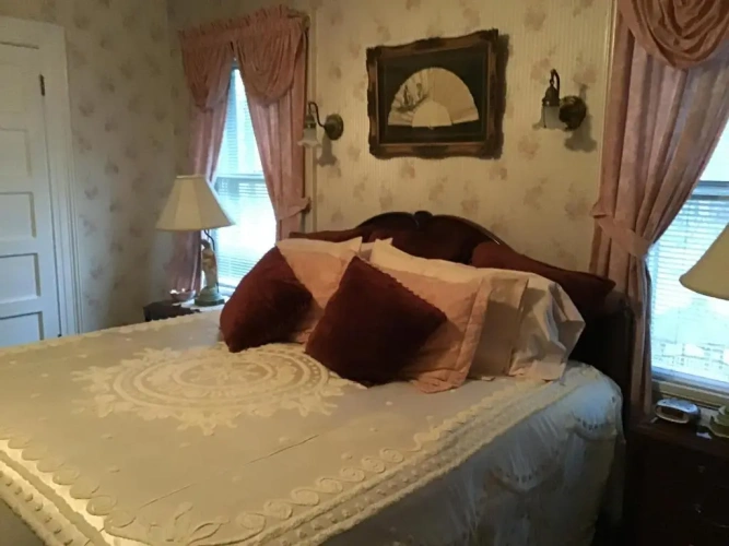 Deluxe Double Suite