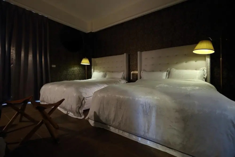 Ya Ti Qing Lu B&B