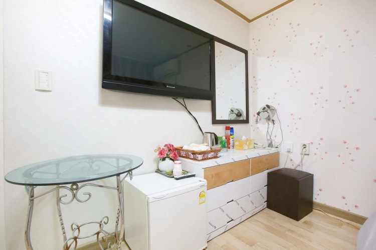 Incheon Noble House