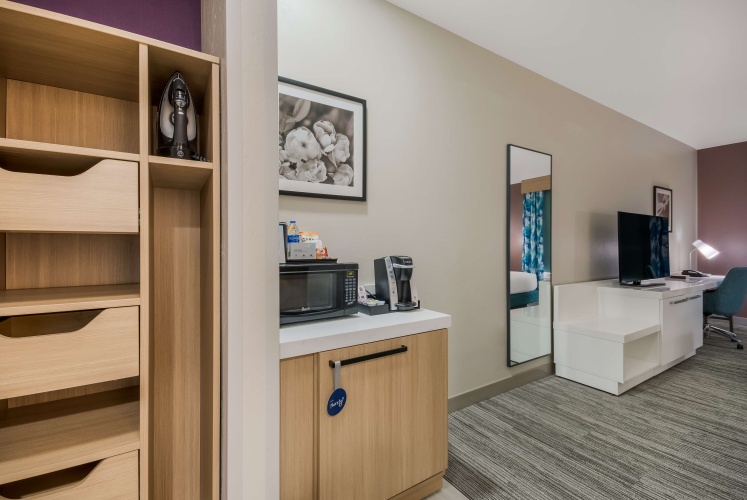 Guest rooms