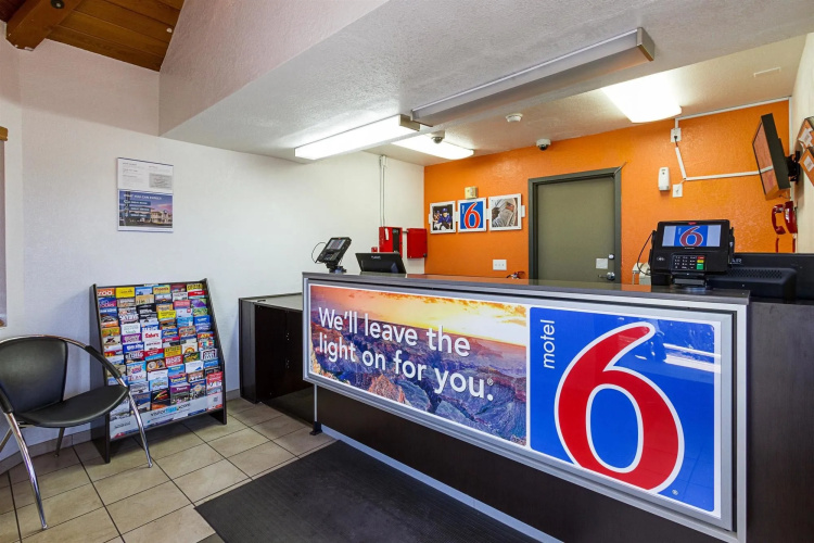 Motel 6 Mesa, AZ - South