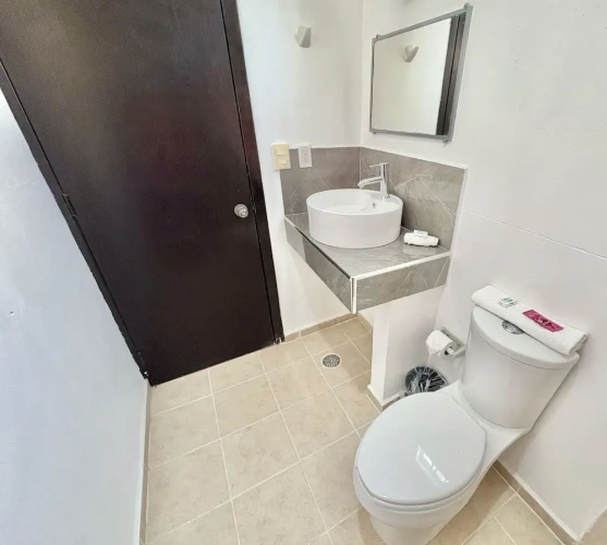 Comfort room