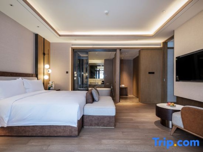 Deluxe Double Suite