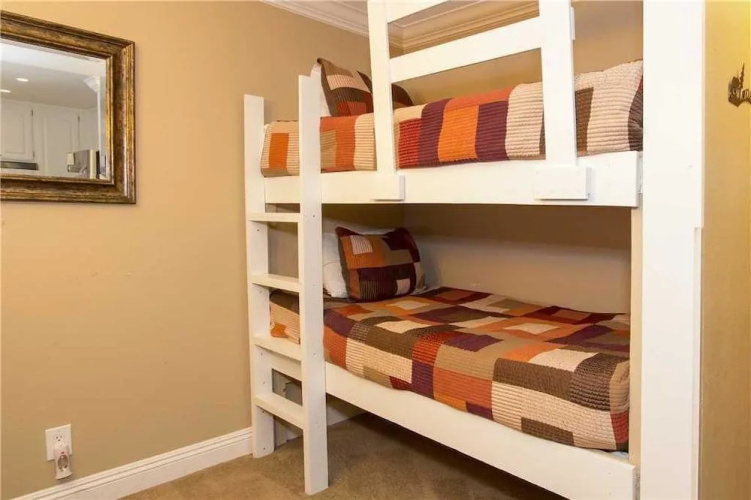 St Anton Condos # 41 1 Bedroom 1 Bathroom Home