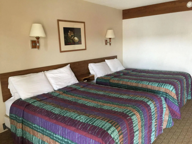 El Rancho Hotel