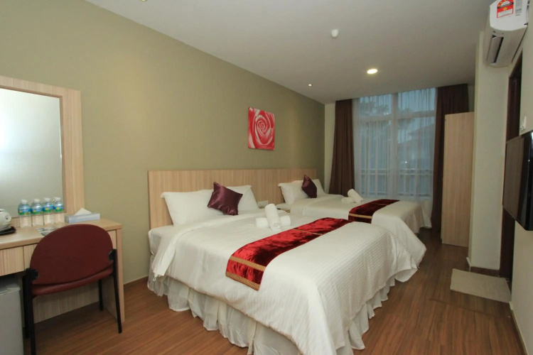 Veer Hotel