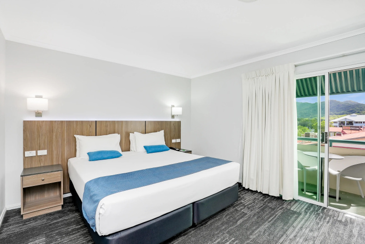 Cairns Sheridan Hotel