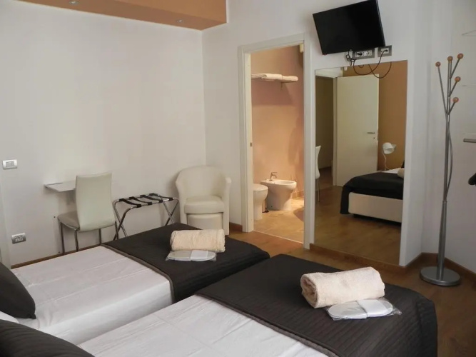 Bed Breakfast Beauty
