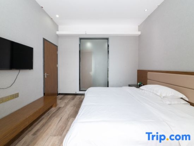 1 Bedroom Family Suite with sea view