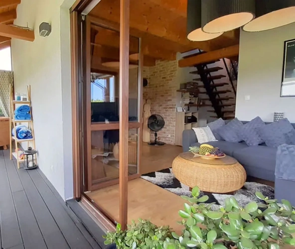 5 Bedrooms Comfort Cottage