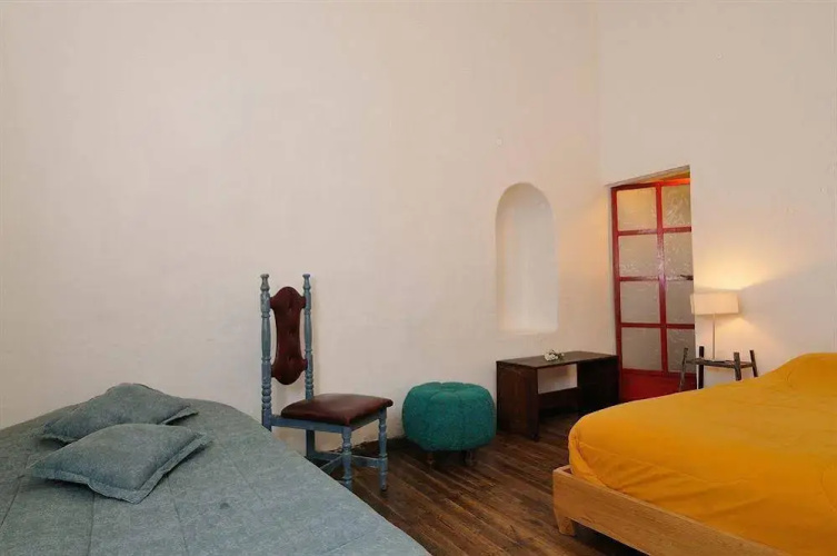 Casa Naranja