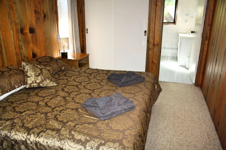 Dii Elduu House & Cottage