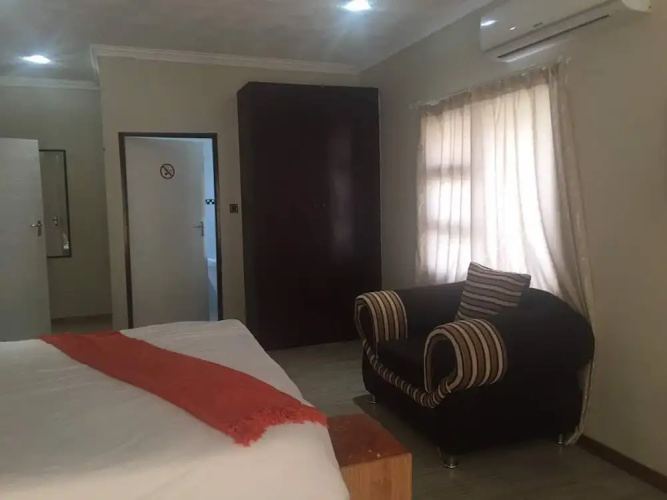 Eagle Suites Guest House