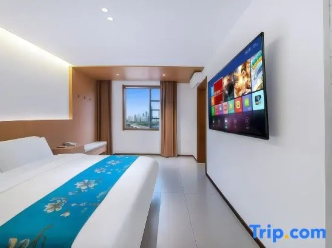 Luxury Suite