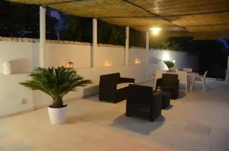 Leca's House