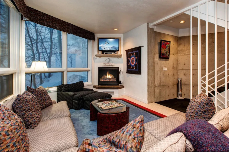Abode on Sampson
