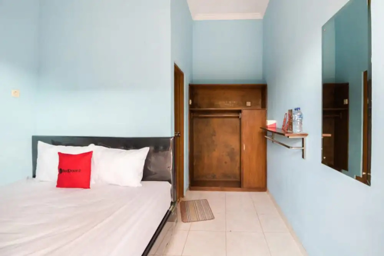 RedDoorz @ Nologaten Ambarukmo