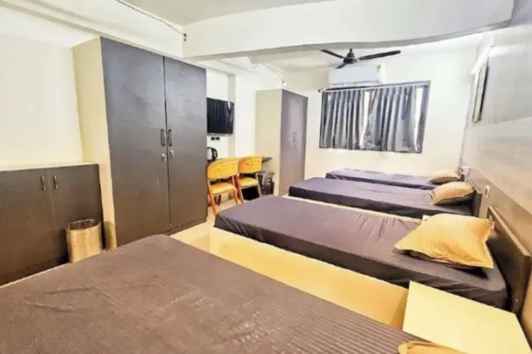 Bed in Dorm