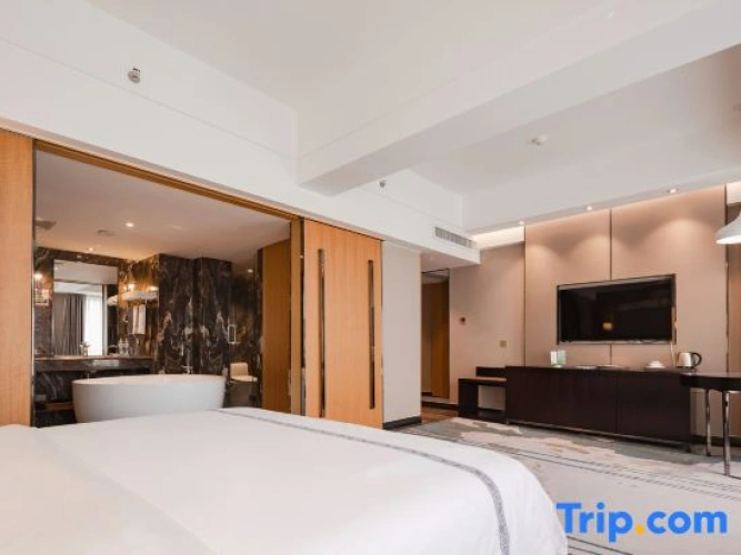 Grand Double room