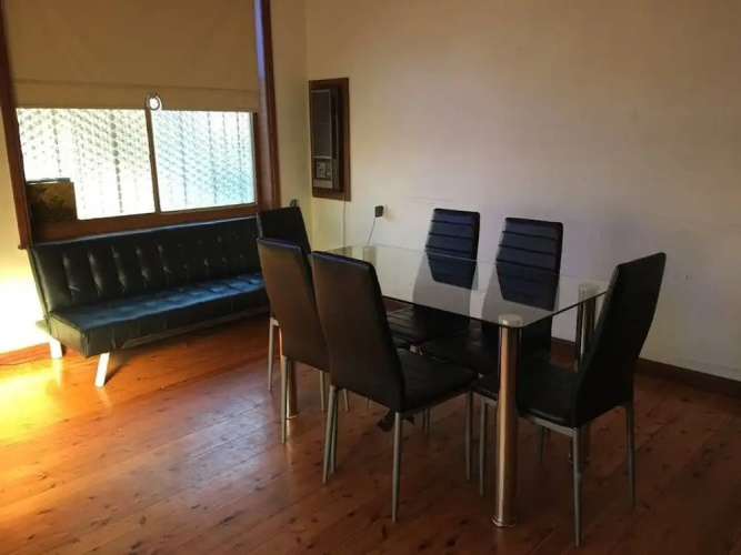Spacious 3 Bedroom Terrace in Newtown