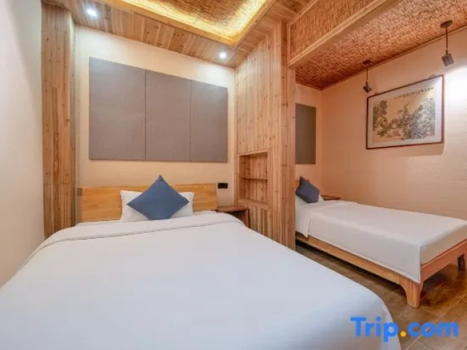 2 Bedrooms Suite