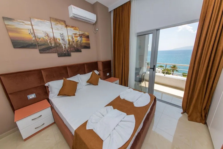 Hotel Kapllani