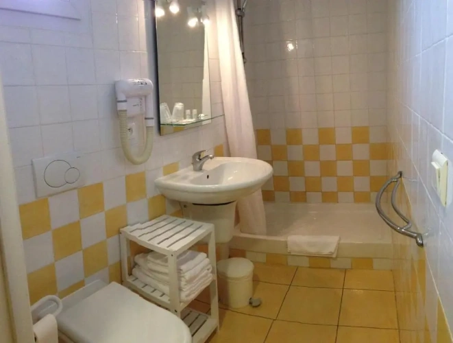 Standard Triple room with balcony and with view