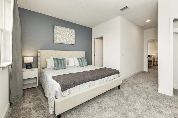 134fr 5 Bedroom Townhouse