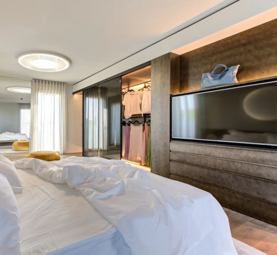 Premium Apartment