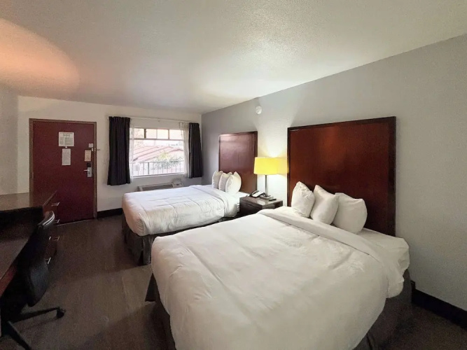 Motel 6 Mesa, AZ - Downtown