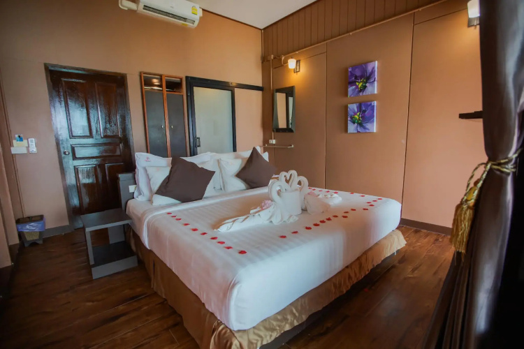 Chareena Hill Resort - Pattaya Beach Koh Lipe