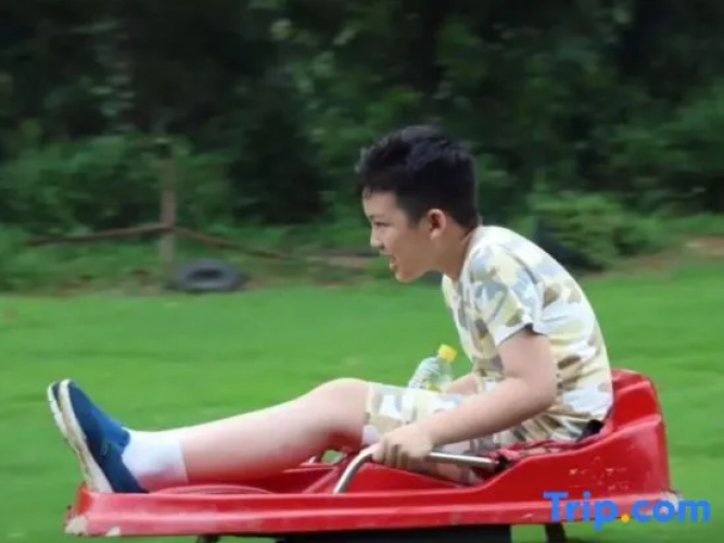 Huyun Mountain House