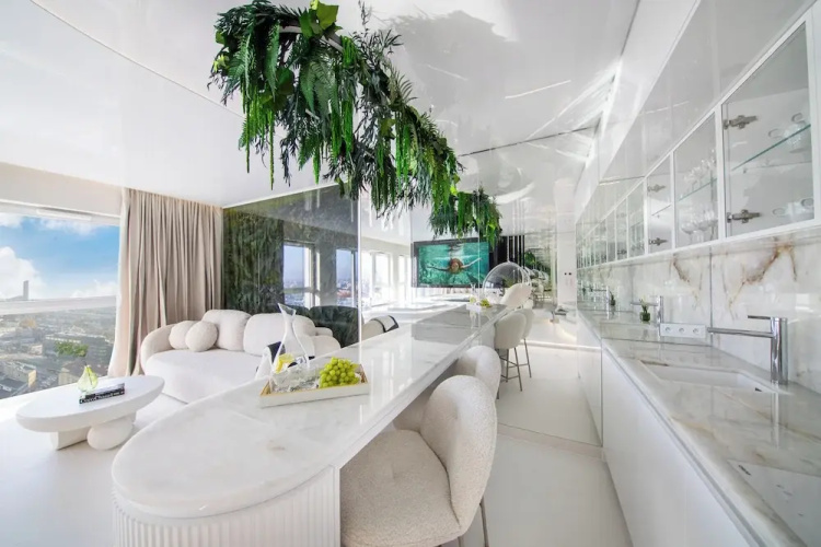 Quorum Apartments