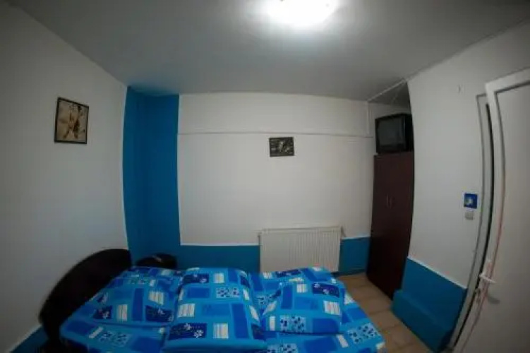 Pitstop Hostel