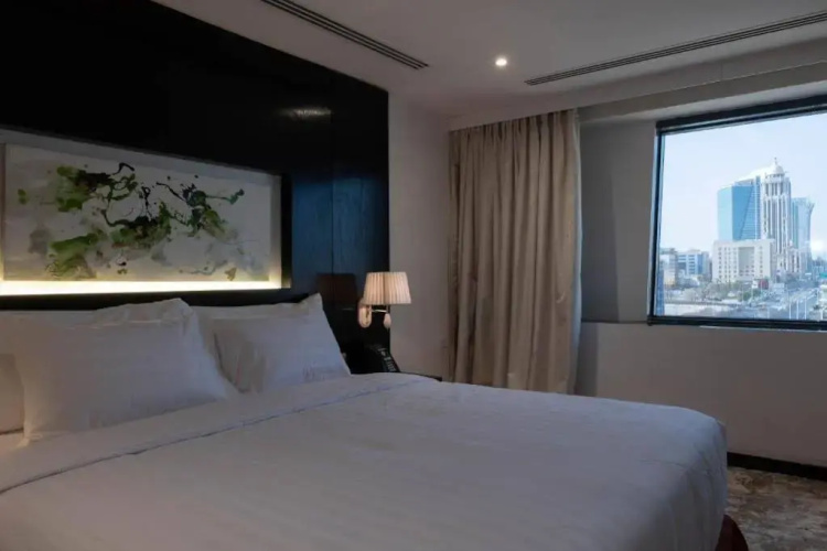 Mira Business Hotel