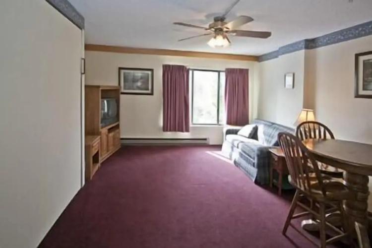 Silver Creek Lodge
