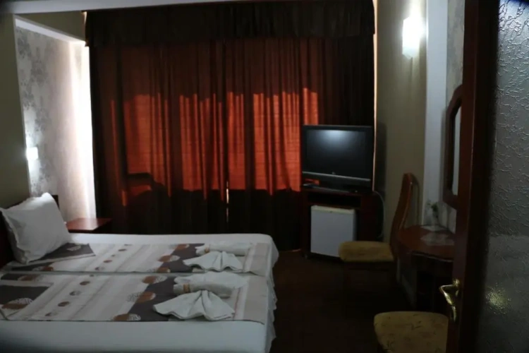 Standard Double room with view