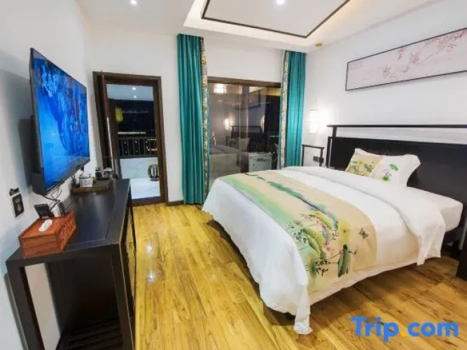 Family Suite with balcony