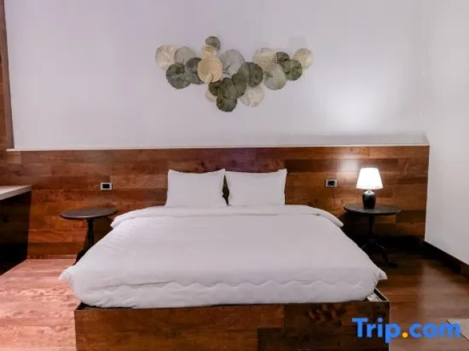 2 Bedrooms Villa