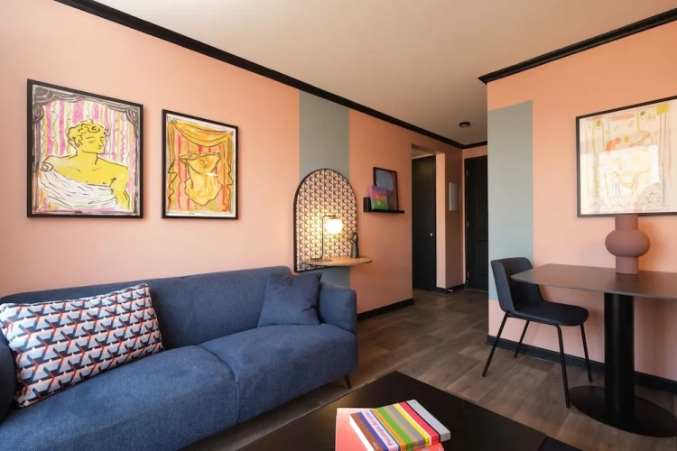 Standard Twin Apartment
