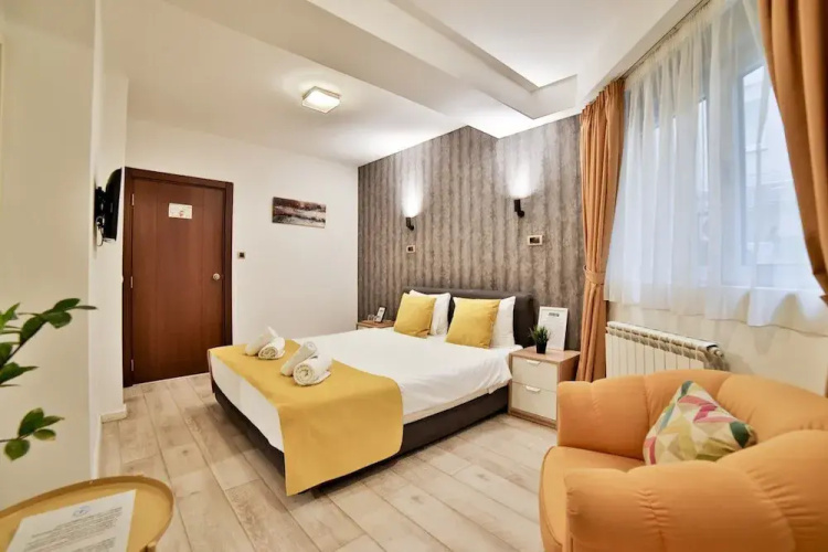Garni House 46 Plus