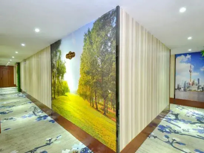 Huating Hotel (Fengzhou)
